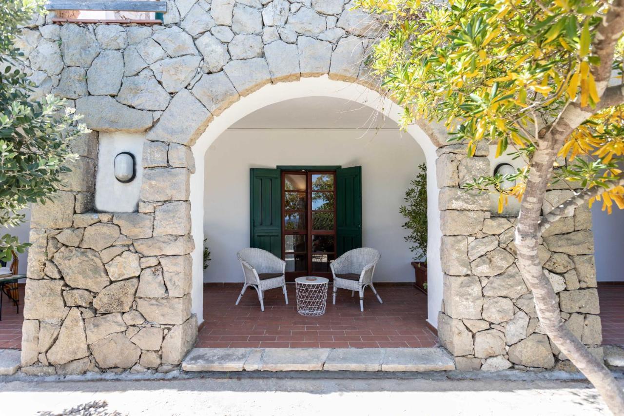 Il Posto Delle Fragole Bed & Breakfast Castro  Ngoại thất bức ảnh
